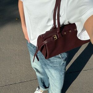 Elegant Burgundy Leather Shoulder Bag
